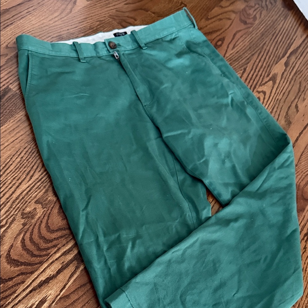 J. Crew Men's Forest Green Chinos